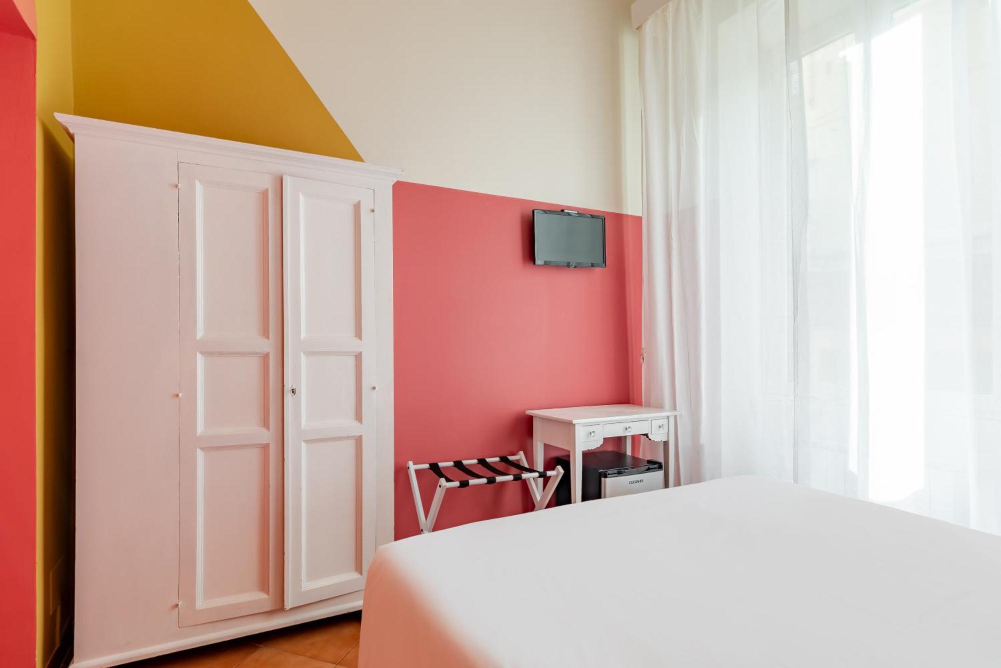 Hotel Infinito - Gruppo Blam Hotels Рим Экстерьер фото